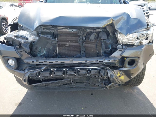 2021 Toyota Tacoma Sr5 V6 მანქანა იყიდება აუქციონზე, vin: 3TMAZ5CN8MM156532, აუქციონის ნომერი: 46087893