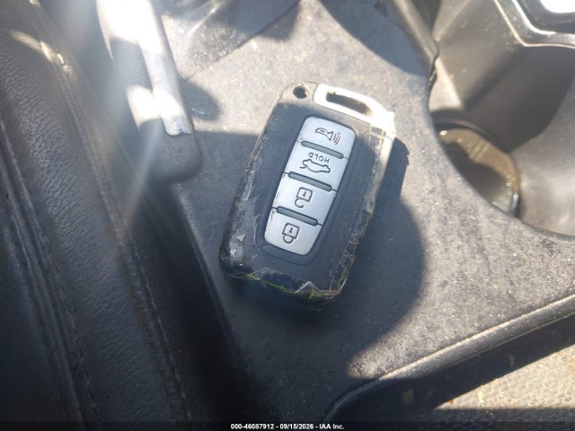 46087912 :رقم المزاد ، 5NPEC4AC9BH176502 vin ، 2011 Hyundai Sonata Se مزاد بيع