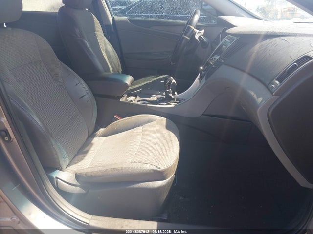 46087912 :رقم المزاد ، 5NPEC4AC9BH176502 vin ، 2011 Hyundai Sonata Se مزاد بيع