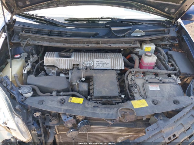 2015 Toyota Prius Two მანქანა იყიდება აუქციონზე, vin: JTDKN3DU6F0408875, აუქციონის ნომერი: 46087928