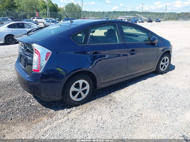 2015 Toyota Prius Two მანქანა იყიდება აუქციონზე, vin: JTDKN3DU6F0408875, აუქციონის ნომერი: 46087928