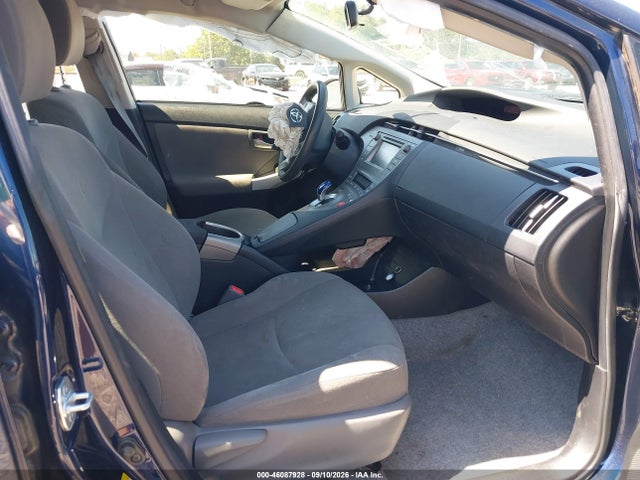 2015 Toyota Prius Two მანქანა იყიდება აუქციონზე, vin: JTDKN3DU6F0408875, აუქციონის ნომერი: 46087928