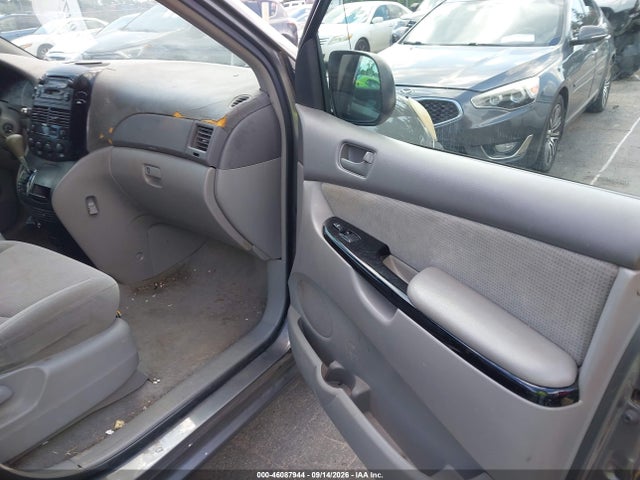 Aukcja sprzedaży 2004 Toyota Sienna Le, vin: 5TDZA23CX4S093313, numer aukcji: 46087944