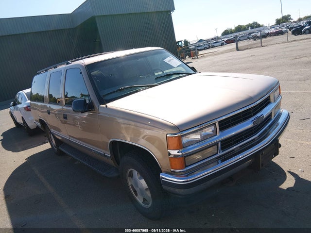 Продаж на аукціоні авто 1999 Chevrolet Suburban 1500 Lt, vin: 3GNFK16RXXG229394, номер лоту: 46087969