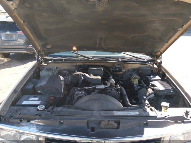 Продаж на аукціоні авто 1999 Chevrolet Suburban 1500 Lt, vin: 3GNFK16RXXG229394, номер лоту: 46087969