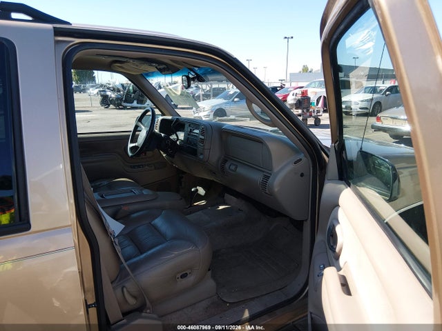 Продаж на аукціоні авто 1999 Chevrolet Suburban 1500 Lt, vin: 3GNFK16RXXG229394, номер лоту: 46087969