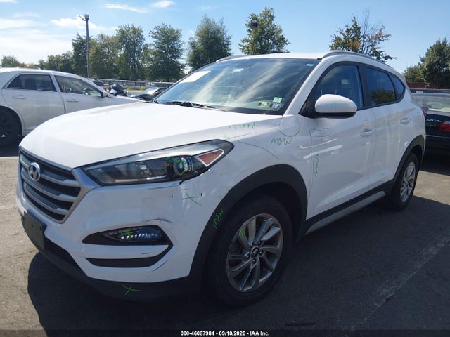 2017 Hyundai Tucson Se მანქანა იყიდება აუქციონზე, vin: KM8J3CA45HU437717, აუქციონის ნომერი: 46087984