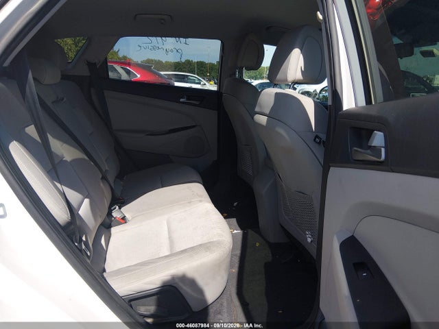 2017 Hyundai Tucson Se მანქანა იყიდება აუქციონზე, vin: KM8J3CA45HU437717, აუქციონის ნომერი: 46087984
