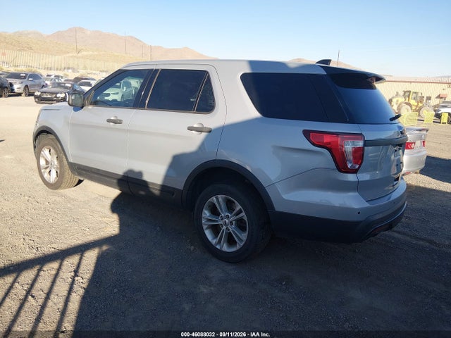 Ford Utility Police Interceptor 2017 1FM5K8AR5HGB34125 Image 3