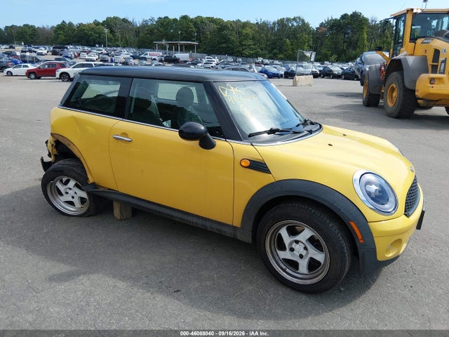2009 Mini Cooper მანქანა იყიდება აუქციონზე, vin: WMWMF33569TW71514, აუქციონის ნომერი: 46088040