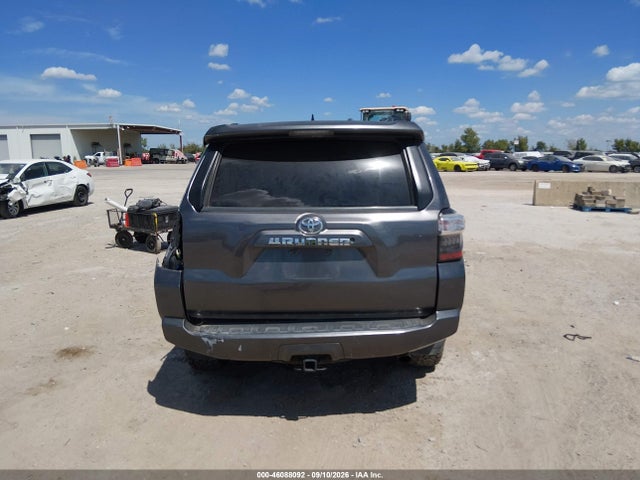 46088092 :رقم المزاد ، JTEBU5JR7H5431341 vin ، 2017 Toyota 4runner Sr5 مزاد بيع