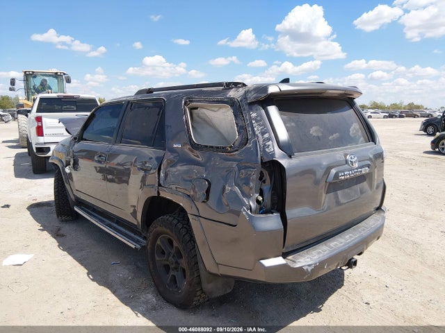 46088092 :رقم المزاد ، JTEBU5JR7H5431341 vin ، 2017 Toyota 4runner Sr5 مزاد بيع