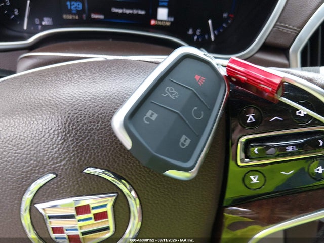 46088152 :رقم المزاد ، 3GYFNGE33FS563644 vin ، 2015 Cadillac Srx Premium Collection مزاد بيع