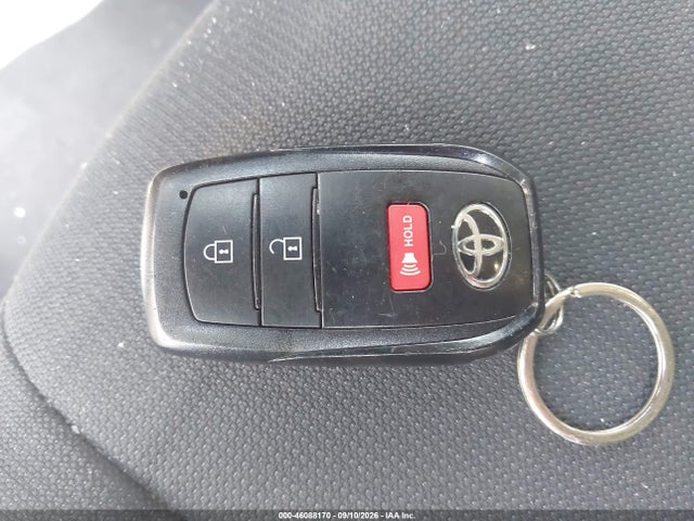 Aukcja sprzedaży 2022 Toyota Corolla Cross Le, vin: 7MUBAAAG4NV001900, numer aukcji: 46088170