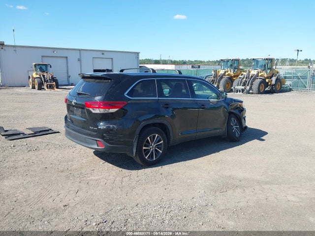 5TDJZRFH2KS617881 Toyota Highlander Xle