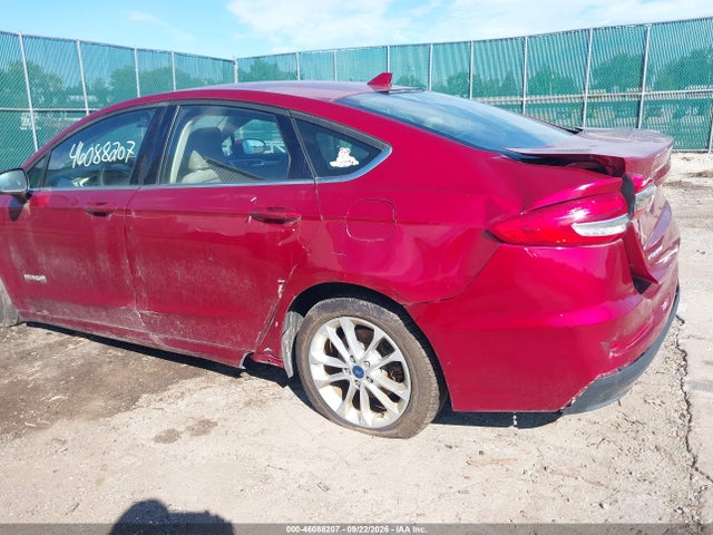 2019 Ford Fusion Hybrid Se მანქანა იყიდება აუქციონზე, vin: 3FA6P0LU8KR205935, აუქციონის ნომერი: 46088207