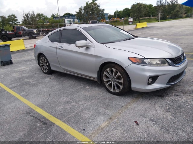 46088211 :رقم المزاد ، 1HGCT2B88DA008626 vin ، 2013 Honda Accord Ex-l V-6 مزاد بيع