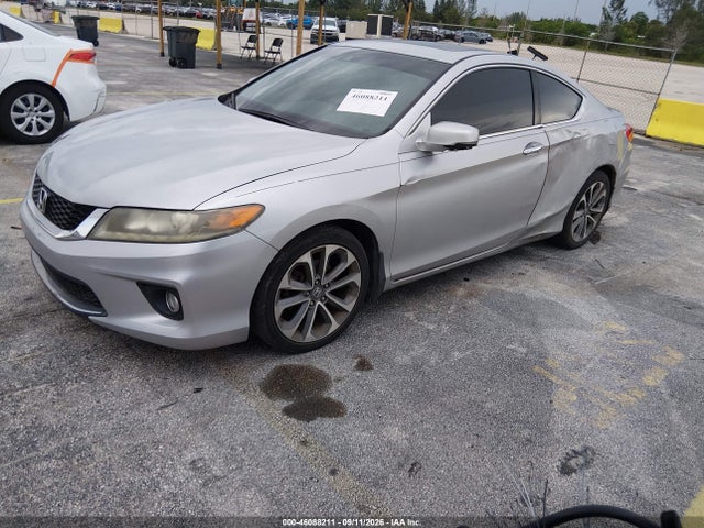 46088211 :رقم المزاد ، 1HGCT2B88DA008626 vin ، 2013 Honda Accord Ex-l V-6 مزاد بيع
