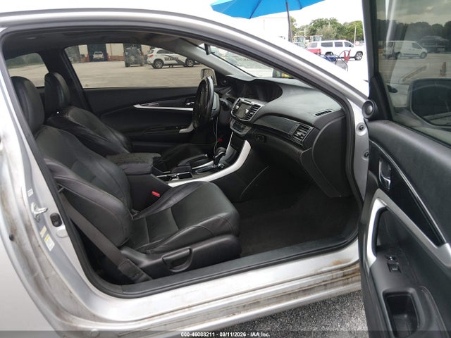 46088211 :رقم المزاد ، 1HGCT2B88DA008626 vin ، 2013 Honda Accord Ex-l V-6 مزاد بيع