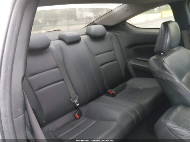 46088211 :رقم المزاد ، 1HGCT2B88DA008626 vin ، 2013 Honda Accord Ex-l V-6 مزاد بيع