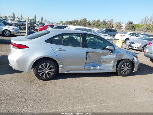 Продаж на аукціоні авто 2022 Toyota Corolla Hybrid Le, vin: JTDEAMDE1NJ035700, номер лоту: 46088245