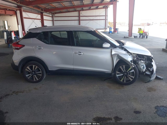 46088279 :رقم المزاد ، 3N1CP5CV6LL551492 vin ، 2020 Nissan Kicks Sv Xtronic Cvt مزاد بيع