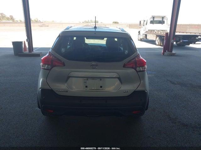 46088279 :رقم المزاد ، 3N1CP5CV6LL551492 vin ، 2020 Nissan Kicks Sv Xtronic Cvt مزاد بيع