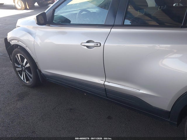 46088279 :رقم المزاد ، 3N1CP5CV6LL551492 vin ، 2020 Nissan Kicks Sv Xtronic Cvt مزاد بيع