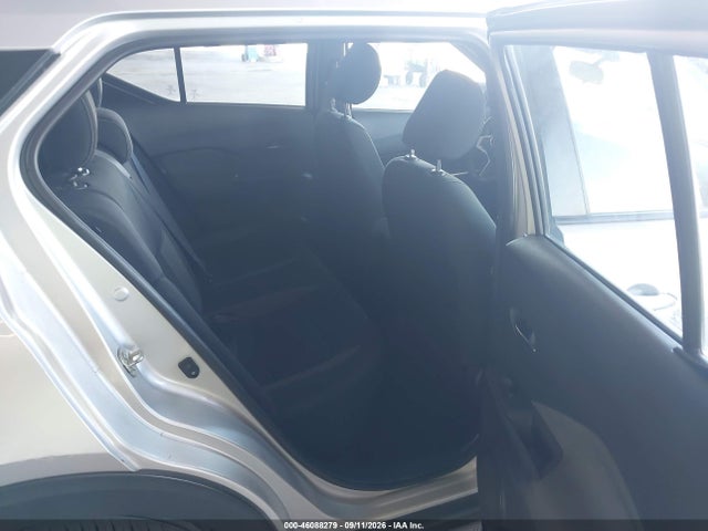 46088279 :رقم المزاد ، 3N1CP5CV6LL551492 vin ، 2020 Nissan Kicks Sv Xtronic Cvt مزاد بيع