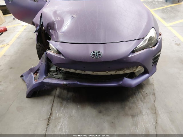 46088312 :رقم المزاد ، JF1ZNAA10H8702098 vin ، 2017 Toyota 86 مزاد بيع