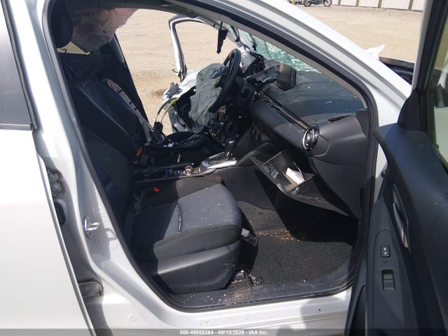 Продажа на аукционе авто 2019 Toyota Yaris Le, vin: 3MYDLBYV7KY518699, номер лота: 46088364