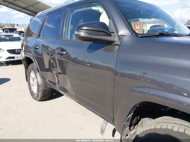 Toyota 4runner Sr5 Premium 2017 JTEBU5JR8H5432465 Image 13