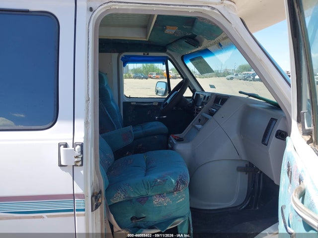 46088402 :رقم المزاد ، 1GBGG35KXSF134721 vin ، 1995 Chevrolet G30 مزاد بيع