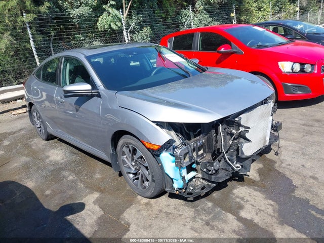Продажа на аукционе авто 2017 Honda Civic Ex, vin: 19XFC2F80HE026014, номер лота: 46088415