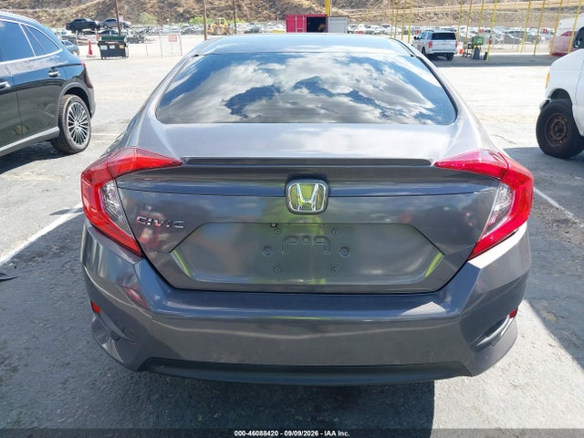 Honda Civic Lx 2018 2HGFC2F55JH507992 Image 16