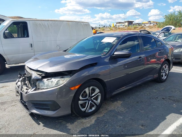 Honda Civic Lx 2018 2HGFC2F55JH507992 Image 2