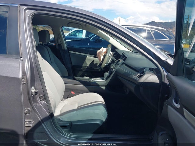 Honda Civic Lx 2018 2HGFC2F55JH507992 Image 5