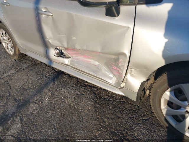 JTDEPMAE1N3007337 Toyota COROLLA LE