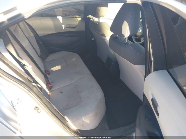 JTDEPMAE1N3007337 Toyota COROLLA LE