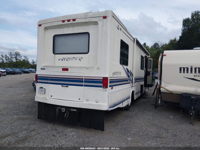 Auction sale of the 1995 Chevrolet P30, vin: 1GBKP37N1S3315631, lot number: 46088434