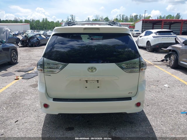 Aukcja sprzedaży 2017 Toyota Sienna Se Premium 8 Passenger, vin: 5TDXZ3DC0HS814426, numer aukcji: 46088440
