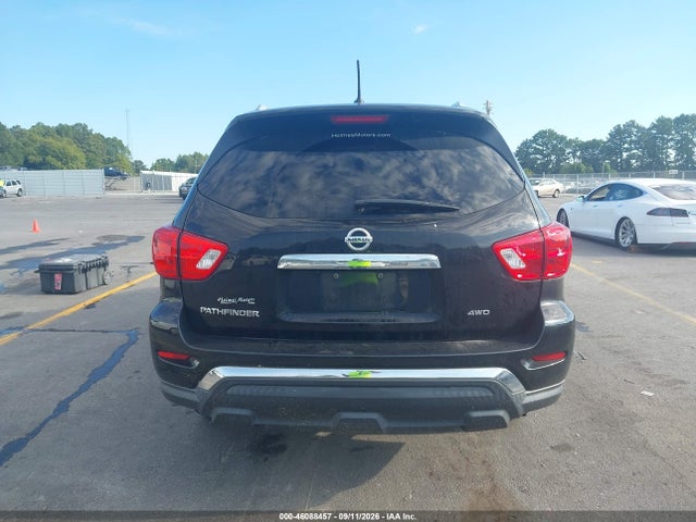 46088457 :رقم المزاد ، 5N1DR2MM2JC639475 vin ، 2018 Nissan Pathfinder S مزاد بيع