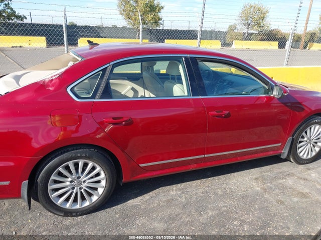 Aukcja sprzedaży 2017 Volkswagen Passat 1.8t Se, vin: 1VWBT7A38HC024068, numer aukcji: 46088552
