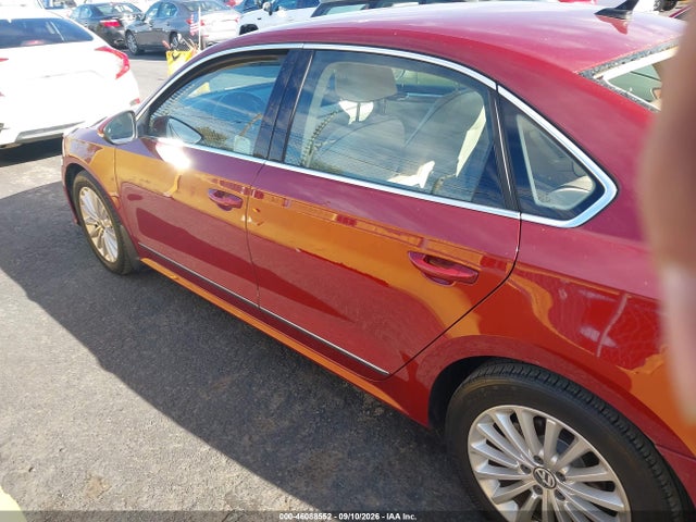 Aukcja sprzedaży 2017 Volkswagen Passat 1.8t Se, vin: 1VWBT7A38HC024068, numer aukcji: 46088552
