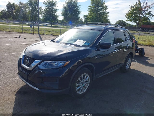 46088579 :رقم المزاد ، 5N1AT2MV9LC805653 vin ، 2020 Nissan Rogue Sv Intelligent Awd مزاد بيع