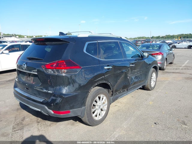 46088579 :رقم المزاد ، 5N1AT2MV9LC805653 vin ، 2020 Nissan Rogue Sv Intelligent Awd مزاد بيع