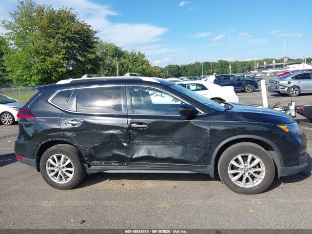 46088579 :رقم المزاد ، 5N1AT2MV9LC805653 vin ، 2020 Nissan Rogue Sv Intelligent Awd مزاد بيع
