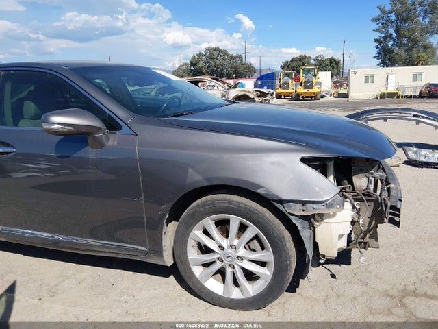 46088632 :رقم المزاد ، JTHBK1EG8C2476910 vin ، 2012 Lexus Es 350 مزاد بيع