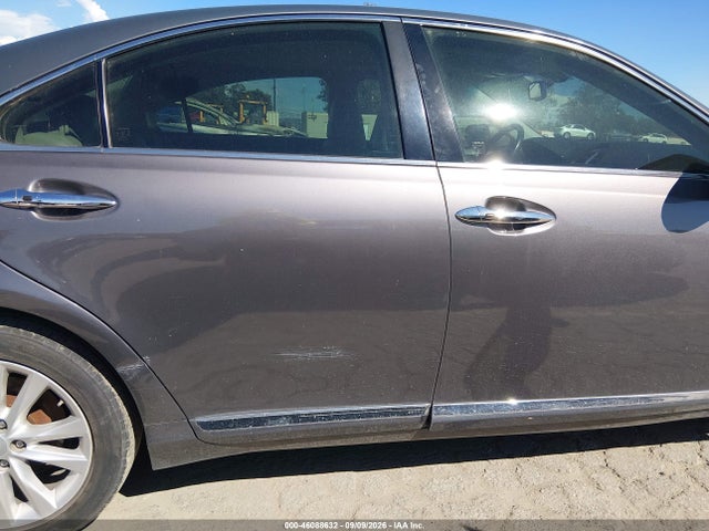 46088632 :رقم المزاد ، JTHBK1EG8C2476910 vin ، 2012 Lexus Es 350 مزاد بيع
