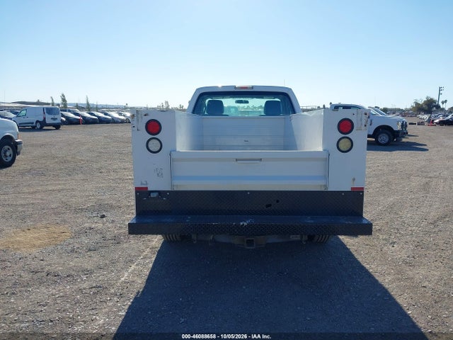 46088658 :رقم المزاد ، 1FDBF2A68GED31147 vin ، 2016 Ford F-250 Xl مزاد بيع